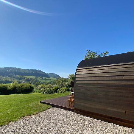 ホテル Luxury Glamping In North Yorkshire National Park & Coastal Area スカーバラ エクステリア 写真