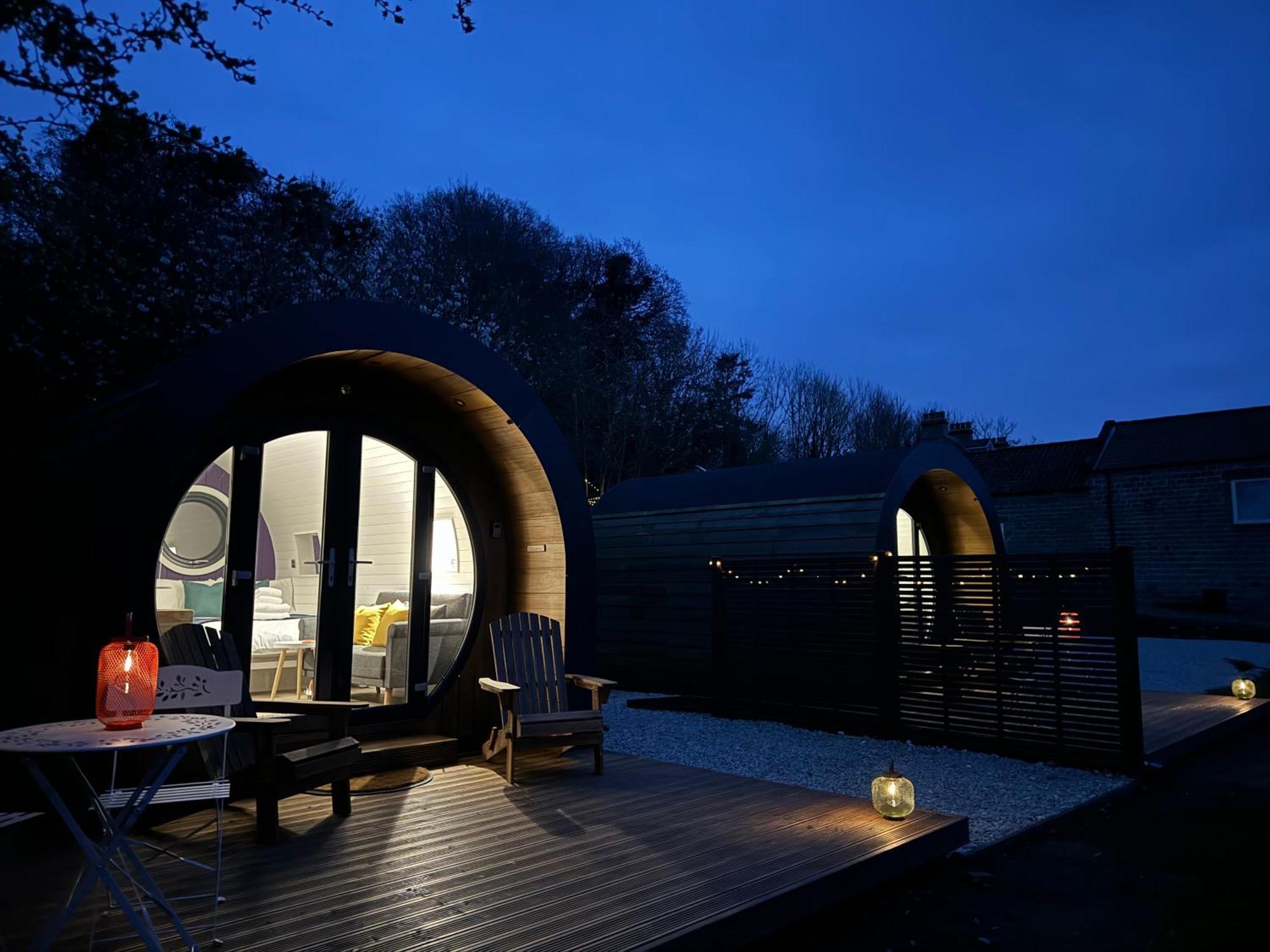ホテル Luxury Glamping In North Yorkshire National Park & Coastal Area スカーバラ エクステリア 写真