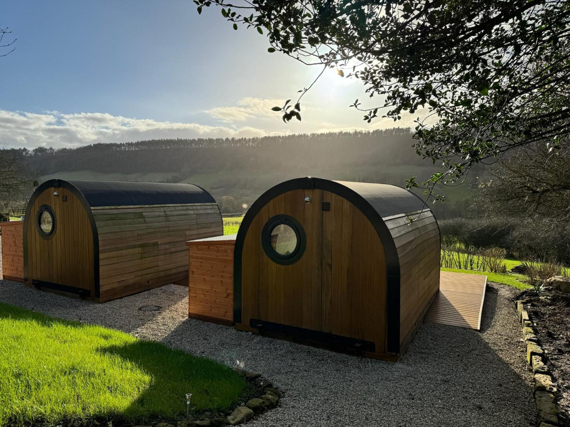 ホテル Luxury Glamping In North Yorkshire National Park & Coastal Area スカーバラ エクステリア 写真