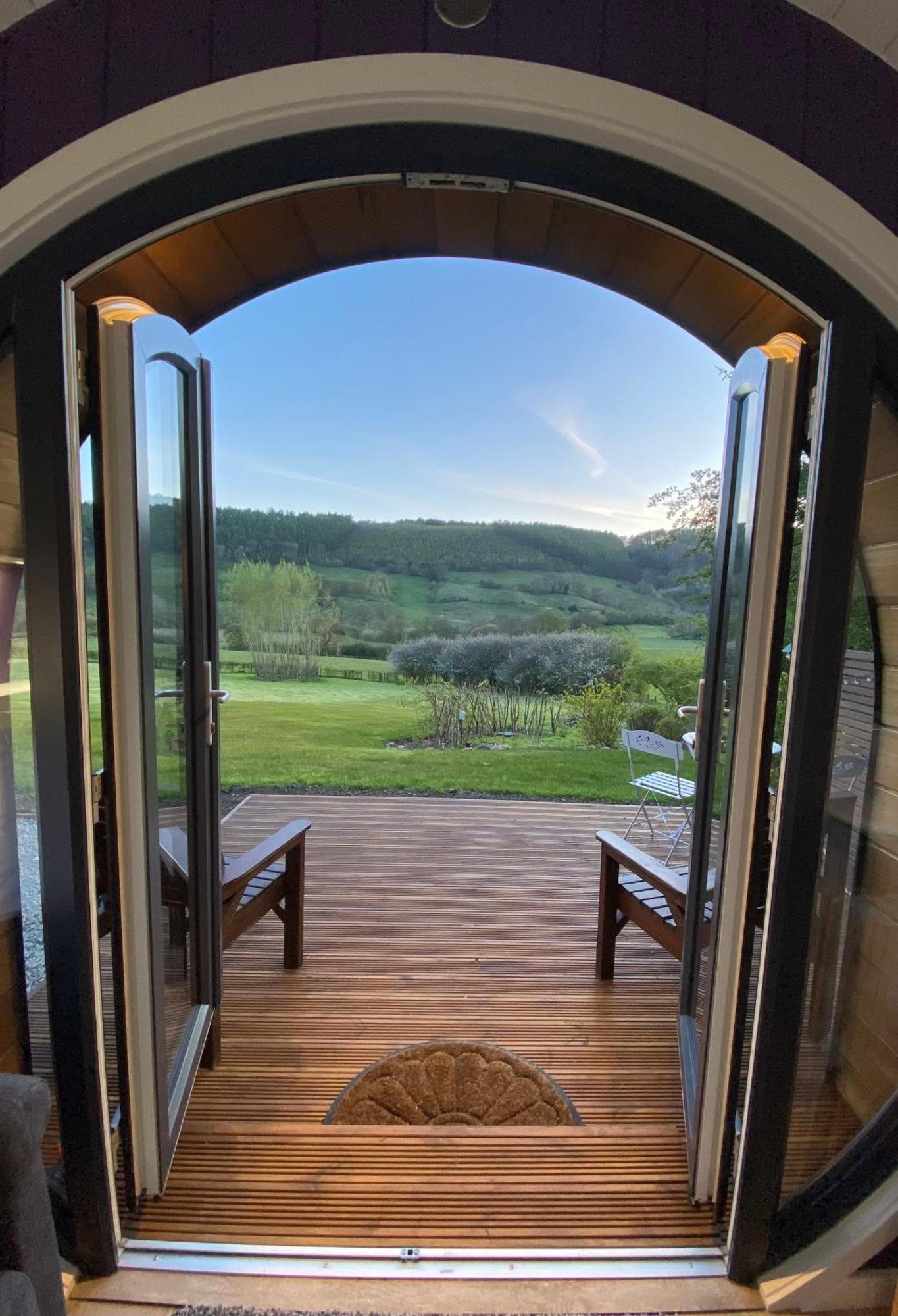 ホテル Luxury Glamping In North Yorkshire National Park & Coastal Area スカーバラ エクステリア 写真